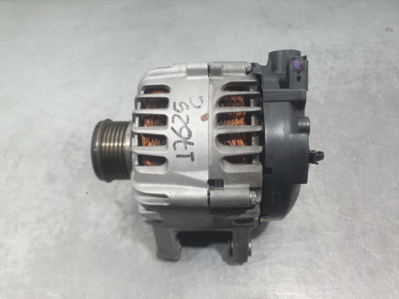 Recambio de alternador para opel corsa f (p2jo) 1.2 (68) referencia OEM IAM 9835689480 2740473C VALEO