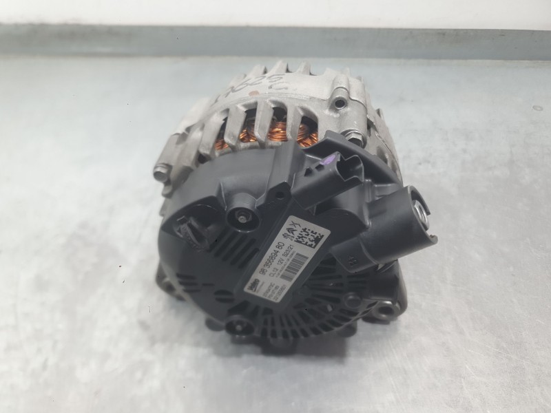 Recambio de alternador para opel corsa f (p2jo) 1.2 (68) referencia OEM IAM 9835689480 2740473C VALEO