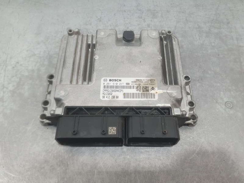 Recambio de centralita motor uce para opel corsa f (p2jo) 1.2 (68) referencia OEM IAM 9841215880 0261S102VT BOSCH