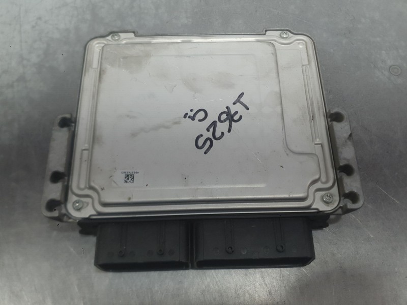 Recambio de centralita motor uce para opel corsa f (p2jo) 1.2 (68) referencia OEM IAM 9841215880 0261S102VT BOSCH