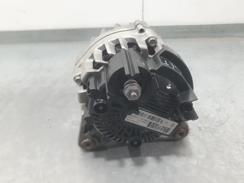 Recambio de alternador para renault megane iv hatchback (b9a/m/n_) 1.2 tce 130 (b9mr) referencia OEM IAM 231008040R 2613543A VAL