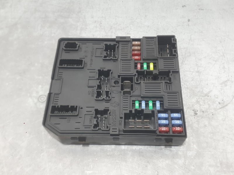 Recambio de caja reles / fusibles para renault megane iv hatchback (b9a/m/n_) 1.2 tce 130 (b9mr) referencia OEM IAM 284B66727R  