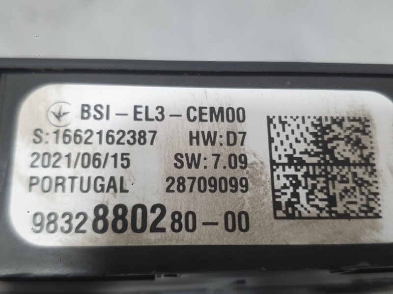 Recambio de caja reles / fusibles para opel corsa f (p2jo) 1.2 (68) referencia OEM IAM 9832880280 BSI 