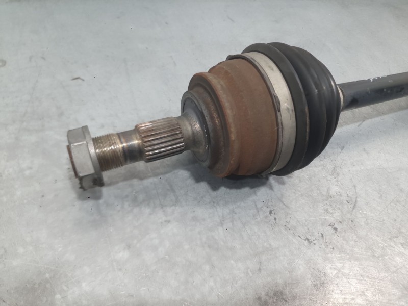 Recambio de transmision delantera derecha para opel corsa f (p2jo) 1.2 (68) referencia OEM IAM 9825390980 9825390980 