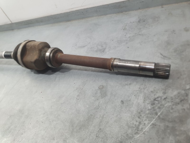 Recambio de transmision delantera derecha para opel corsa f (p2jo) 1.2 (68) referencia OEM IAM 9825390980 9825390980 