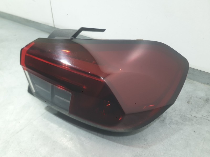 Recambio de piloto trasero derecho exterior para opel corsa f (p2jo) 1.2 (68) referencia OEM IAM 9829317280 90194153 VALEO
