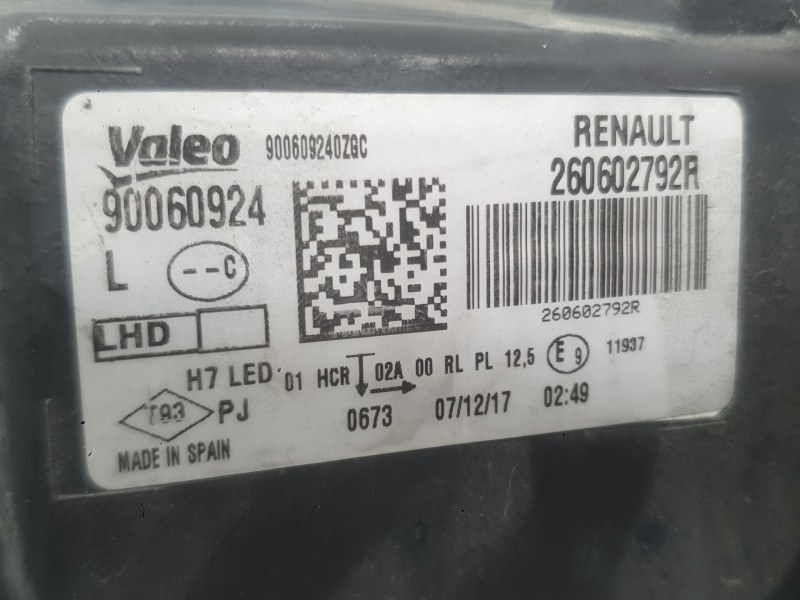 Recambio de faro izquierdo para renault megane iv hatchback (b9a/m/n_) 1.2 tce 130 (b9mr) referencia OEM IAM 260602792R 90060924