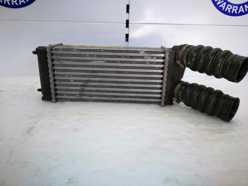 Recambio de intercooler para citroën c4 berlina sx referencia OEM IAM 0384H5  