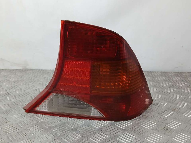 Recambio de piloto trasero derecho para ford focus berlina (cak) ghia referencia OEM IAM 1M5113404B  