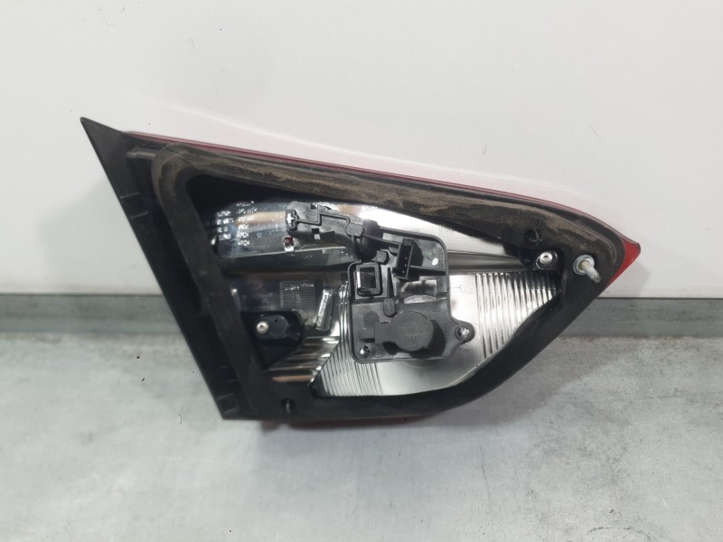 Recambio de piloto trasero derecho interior para opel crossland x / crossland (p17, p2qo) 1.6 turbo d (75) referencia OEM IAM 39