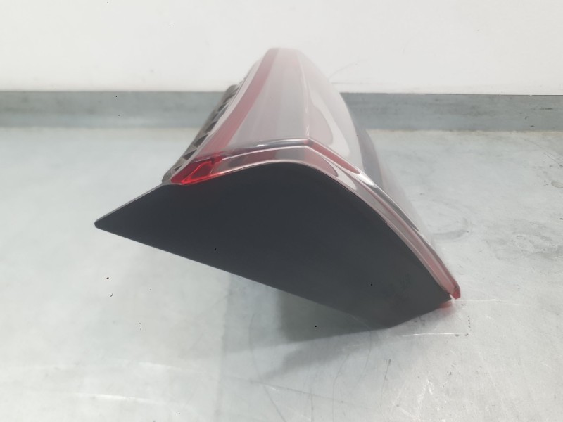 Recambio de piloto trasero izquierdo interior para opel crossland x / crossland (p17, p2qo) 1.6 turbo d (75) referencia OEM IAM 