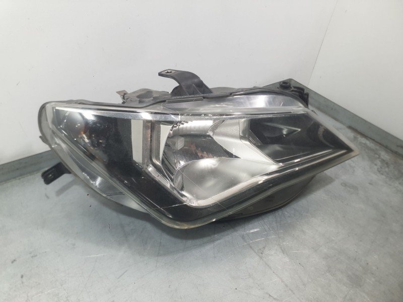 Recambio de faro derecho para seat ibiza iv (6j5, 6p1) 1.2 tsi referencia OEM IAM 6J1941006D  