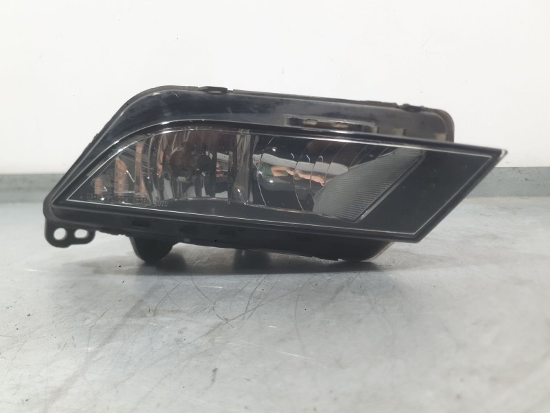 Recambio de faro antiniebla derecho para seat ibiza iv (6j5, 6p1) 1.2 tsi referencia OEM IAM 6J0941702B  
