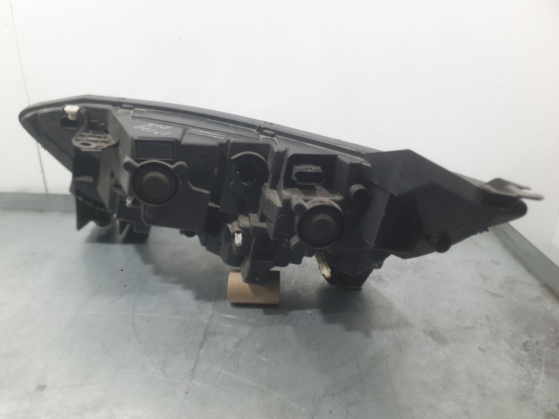Recambio de faro derecho para renault espace v (jr_) 1.6 dci 130 referencia OEM IAM 260106403R  