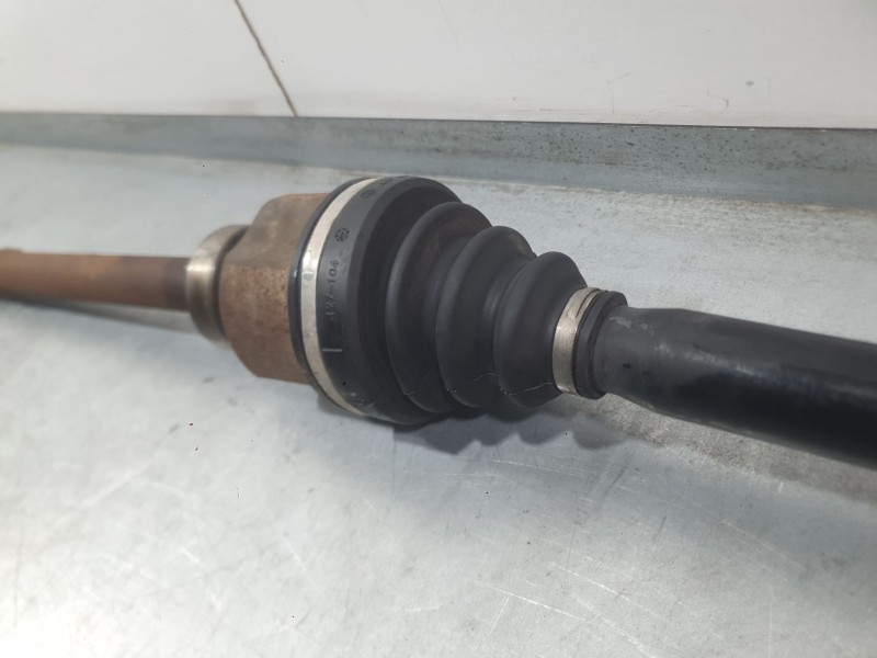 Recambio de transmision delantera derecha para renault espace v (jr_) 1.6 dci 130 referencia OEM IAM 391001868R  