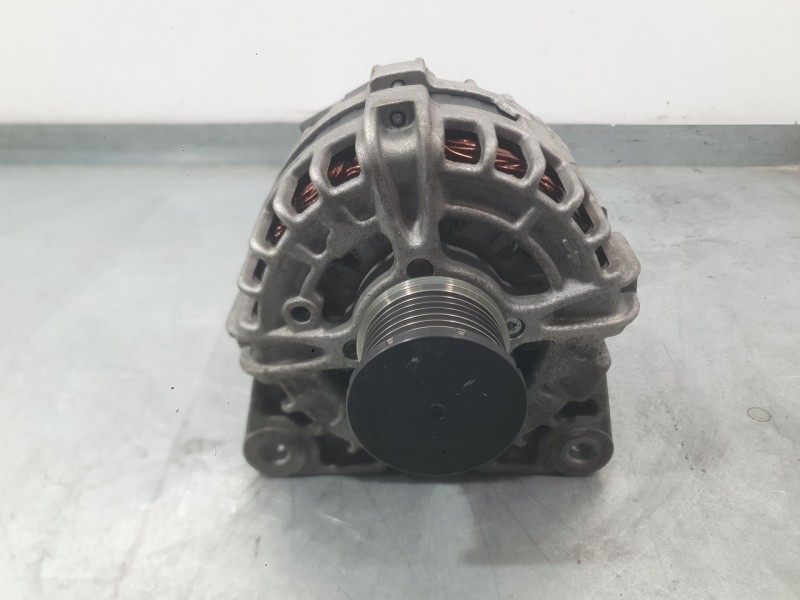 Recambio de alternador para renault espace v (jr_) 1.6 dci 130 referencia OEM IAM 231004BE0B  