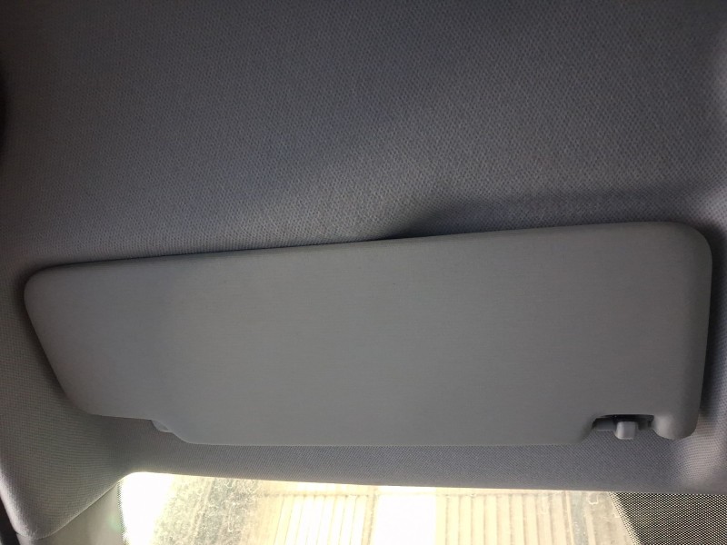 Recambio de parasol izquierdo para skoda fabia iii (nj3) 1.0 tsi referencia OEM IAM 5JB8575512F4  