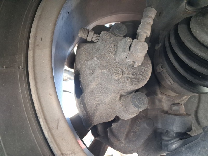 Recambio de pinza freno delantera derecha para skoda fabia iii (nj3) 1.0 tsi referencia OEM IAM 1K0615124D  