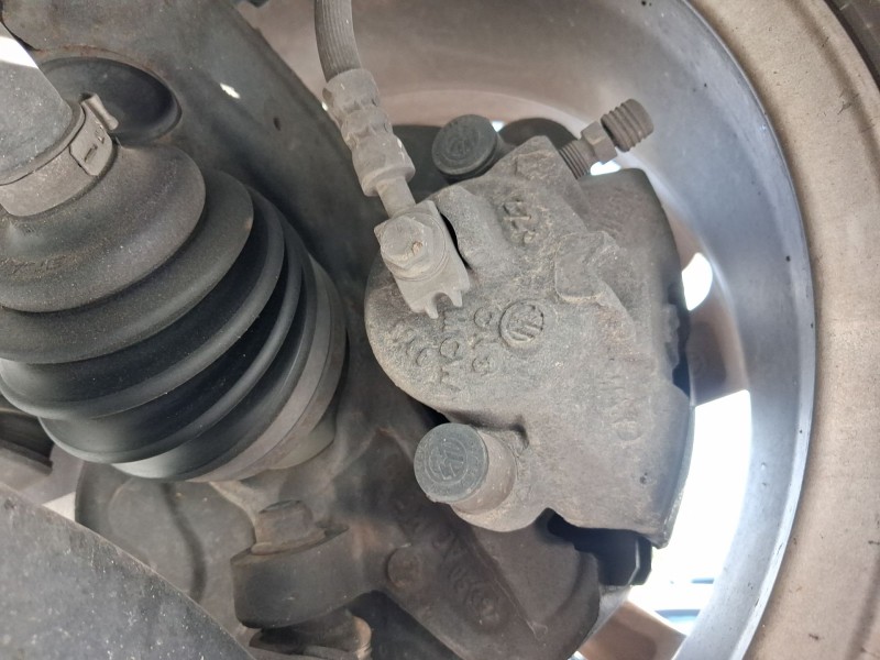 Recambio de pinza freno delantera izquierda para skoda fabia iii (nj3) 1.0 tsi referencia OEM IAM 6C0615123  