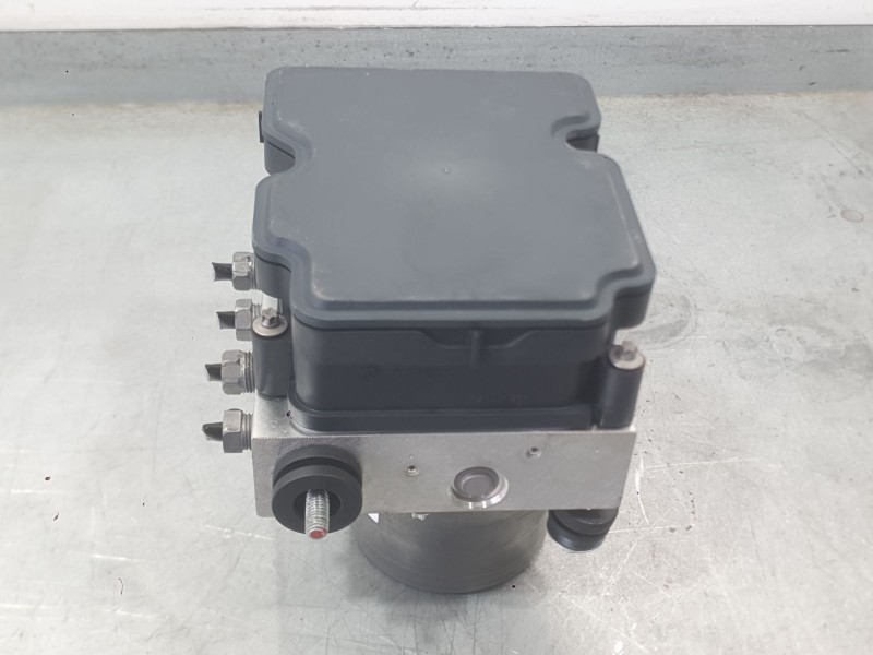 Recambio de abs para citroën jumpy iii furgoneta (v_) 1.5 bluehdi 100 referencia OEM IAM 1618104380  