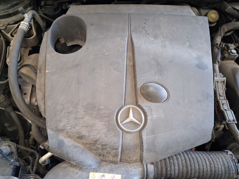 Recambio de tapa motor para mercedes-benz clase b sports tourer (w246, w242) b 180 cdi (246.200) referencia OEM IAM   