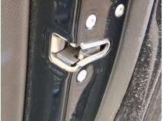 CERRADURA PUERTA DELANTERA DERECHA A1667200435 