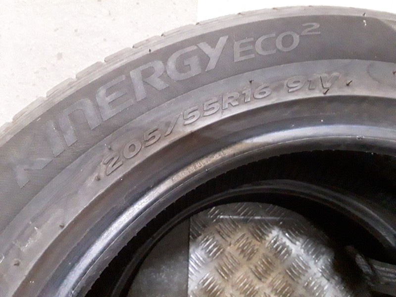 Recambio de neumatico pareja para neumaticos reutilizados - referencia OEM IAM 205551691V HANKOOK 205/55/16/91V