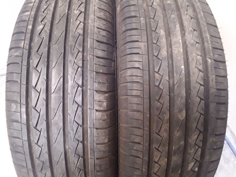 Recambio de neumatico pareja para neumaticos reutilizados - referencia OEM IAM 195551687V COMFORSER 195/55/16/87V