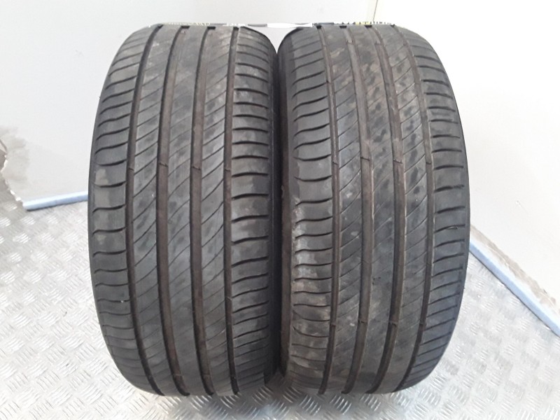 Recambio de neumatico pareja para neumaticos reutilizados - referencia OEM IAM 225501798W MICHELIN 225/50/17/98W