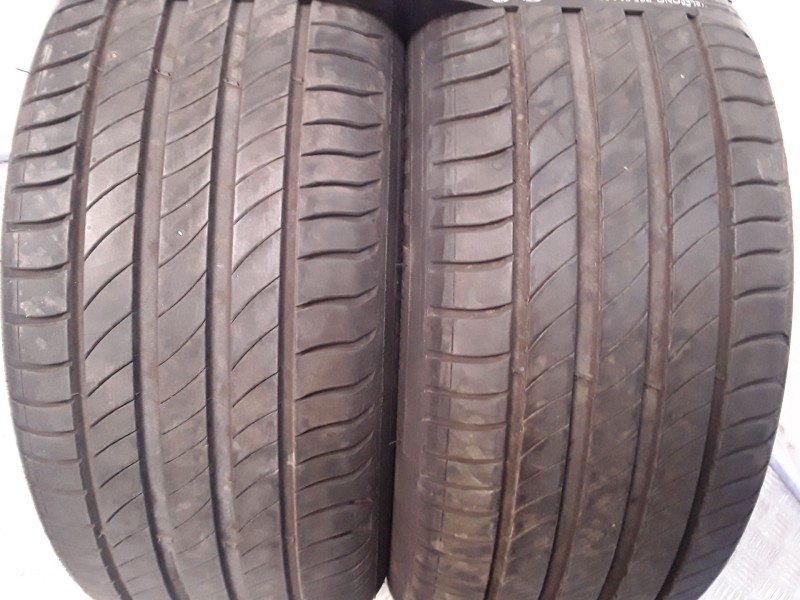 Recambio de neumatico pareja para neumaticos reutilizados - referencia OEM IAM 225501798W MICHELIN 225/50/17/98W