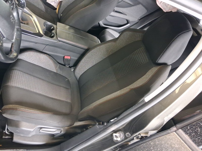 Recambio de asiento delantero izquierdo para peugeot 3008 ii suv (mc_, mr_, mj_, m4_) 1.6 bluehdi 100 referencia OEM IAM   