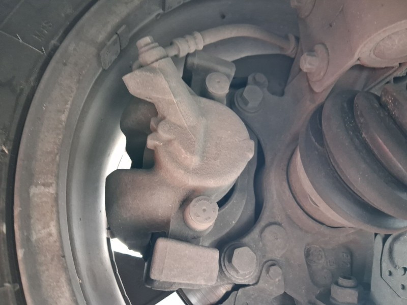 Recambio de pinza freno delantera derecha para peugeot 3008 ii suv (mc_, mr_, mj_, m4_) 1.6 bluehdi 100 referencia OEM IAM 16926
