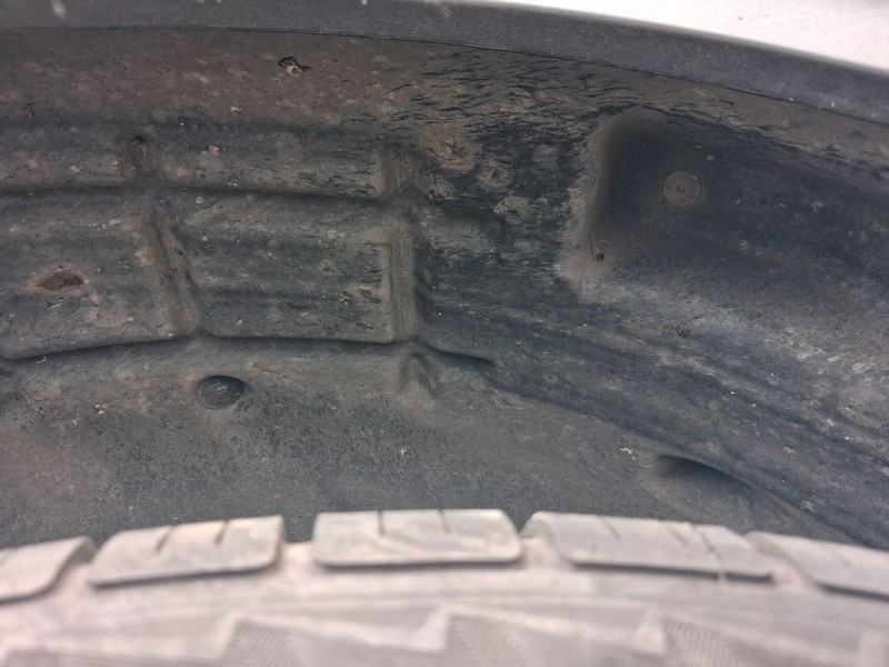 Recambio de plastico pase rueda tras. dch. para peugeot 3008 ii suv (mc_, mr_, mj_, m4_) 1.6 bluehdi 100 referencia OEM IAM 9810