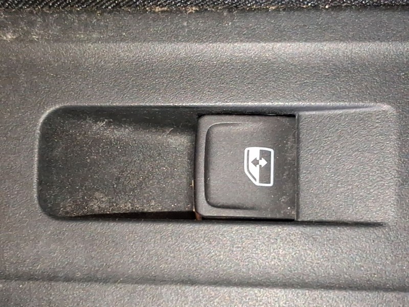 Recambio de mando elevalunas delantero derecho para skoda kamiq (nw4) 1.0 tsi referencia OEM IAM 5G0959855KWHS  