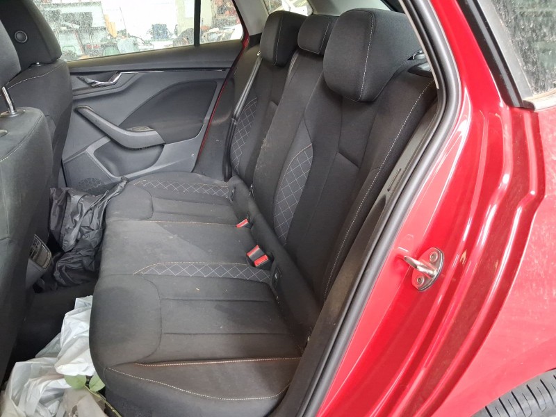 Recambio de asientos traseros para skoda kamiq (nw4) 1.0 tsi referencia OEM IAM   