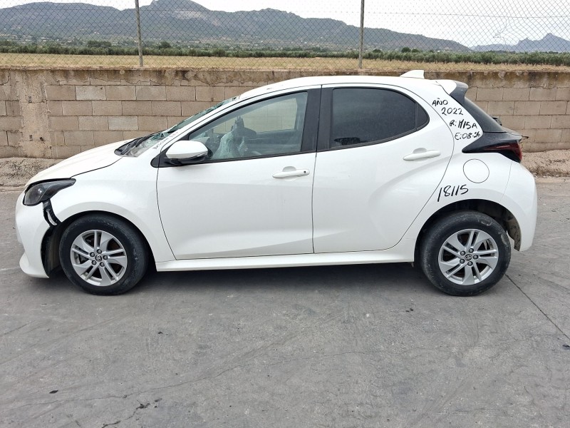 toyota yaris (_p21_, _pa1_, _ph1_) del año 2022