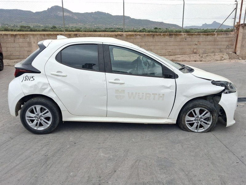 toyota yaris (_p21_, _pa1_, _ph1_) del año 2022