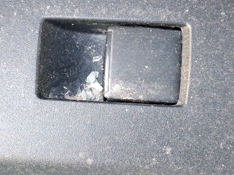 Recambio de mando elevalunas delantero derecho para toyota yaris (_p21_, _pa1_, _ph1_) 1.5 hybrid (mxph11) referencia OEM IAM 84