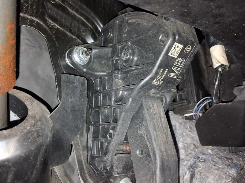 Recambio de potenciometro pedal para toyota yaris (_p21_, _pa1_, _ph1_) 1.5 hybrid (mxph11) referencia OEM IAM 781100D280  