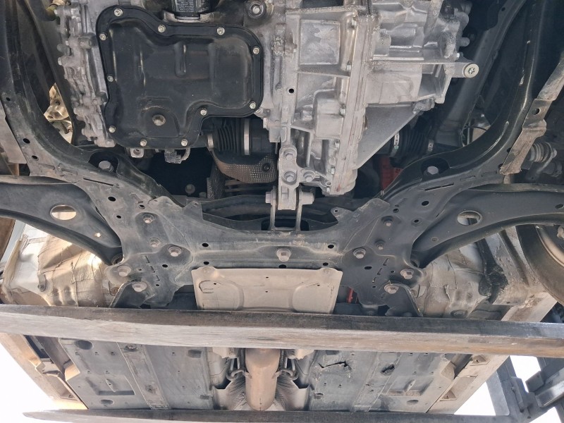 Recambio de puente delantero para toyota yaris (_p21_, _pa1_, _ph1_) 1.5 hybrid (mxph11) referencia OEM IAM 51201K0021  