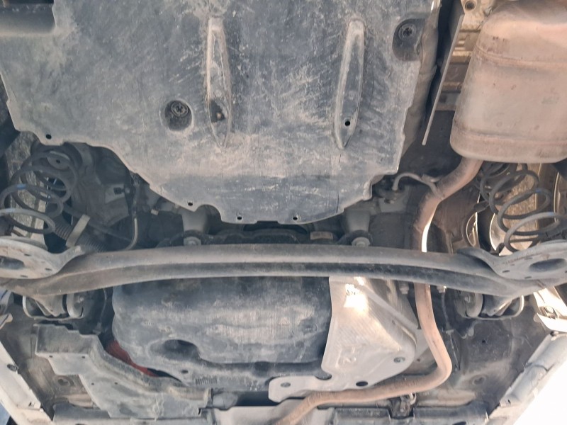 Recambio de puente trasero para toyota yaris (_p21_, _pa1_, _ph1_) 1.5 hybrid (mxph11) referencia OEM IAM 42110K0030  