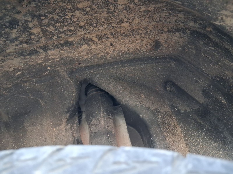 Recambio de plastico pase rueda tras. izq. para toyota yaris (_p21_, _pa1_, _ph1_) 1.5 hybrid (mxph11) referencia OEM IAM 65638K