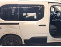 Recambio de puerta lateral corredera derecha para peugeot rifter 1.5 bluehdi 100 referencia OEM IAM 9820425380 ROZADA 