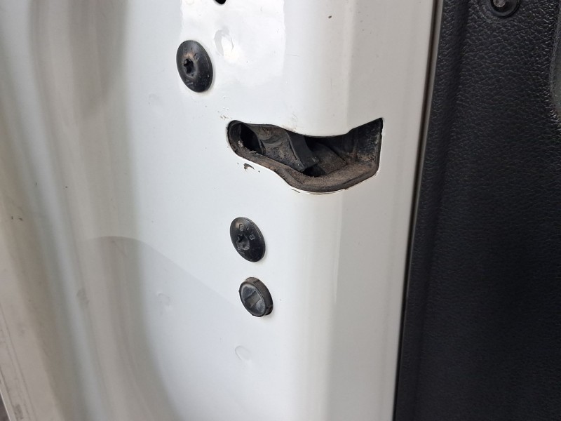 Recambio de cerradura puerta delantera izquierda para peugeot rifter 1.5 bluehdi 100 referencia OEM IAM 9816343480  