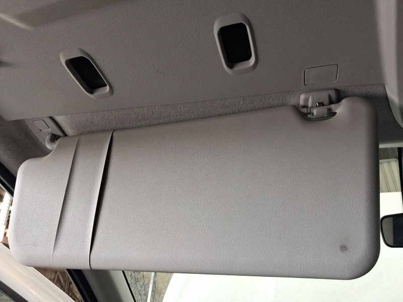Recambio de parasol izquierdo para peugeot rifter 1.5 bluehdi 100 referencia OEM IAM 98094985BJ  