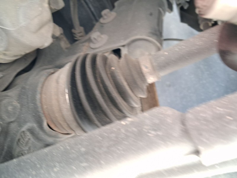 Recambio de transmision delantera derecha para peugeot rifter 1.5 bluehdi 100 referencia OEM IAM 9815636080 1667425780 