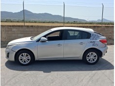 CHEVROLET CRUZE HATCHBACK (J305)
