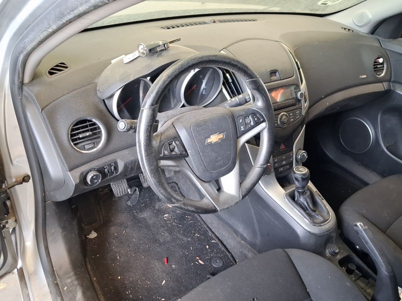 chevrolet cruze hatchback (j305) del año 2013