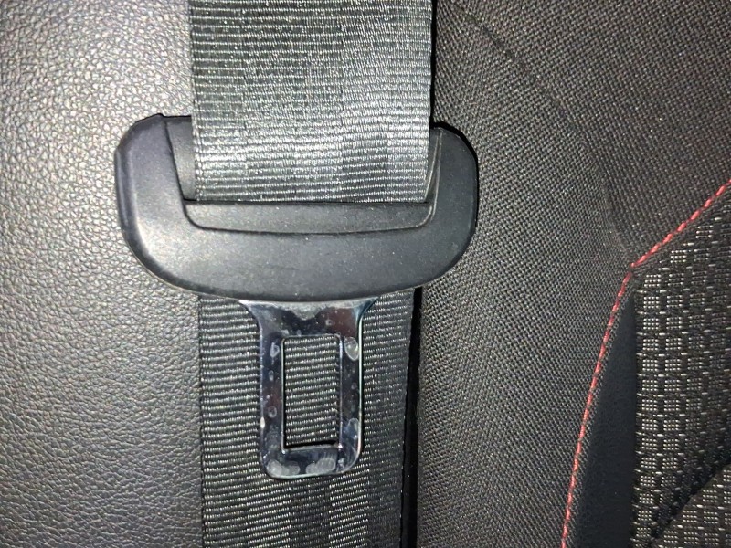 Recambio de cinturon seguridad trasero derecho para seat leon (5f1) 2.0 tdi referencia OEM IAM 5F0857805CRAA  