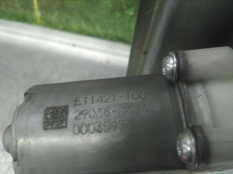 Recambio de elevalunas delantero izquierdo para nissan qashqai (j11) tekna referencia OEM IAM E11421100 290380404 ELECTRICO 6 PI